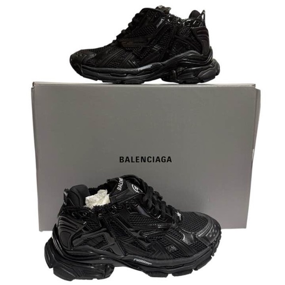 Balenciaga Runner Track Sneakers Low Black Size 9 - Picture 2 of 11